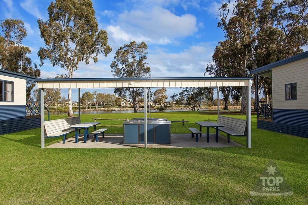 Horsham Riverside Caravan Park Екстер'єр фото