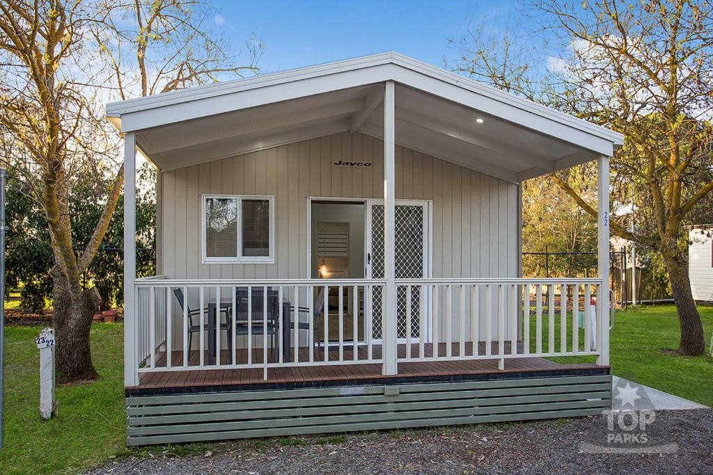 Horsham Riverside Caravan Park Екстер'єр фото